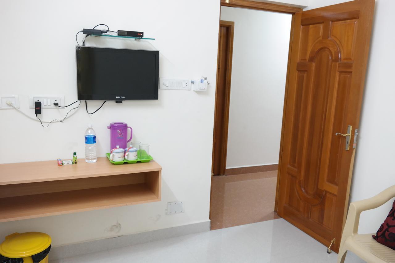 Sakthi Guest House Пудучеррі Екстер'єр фото